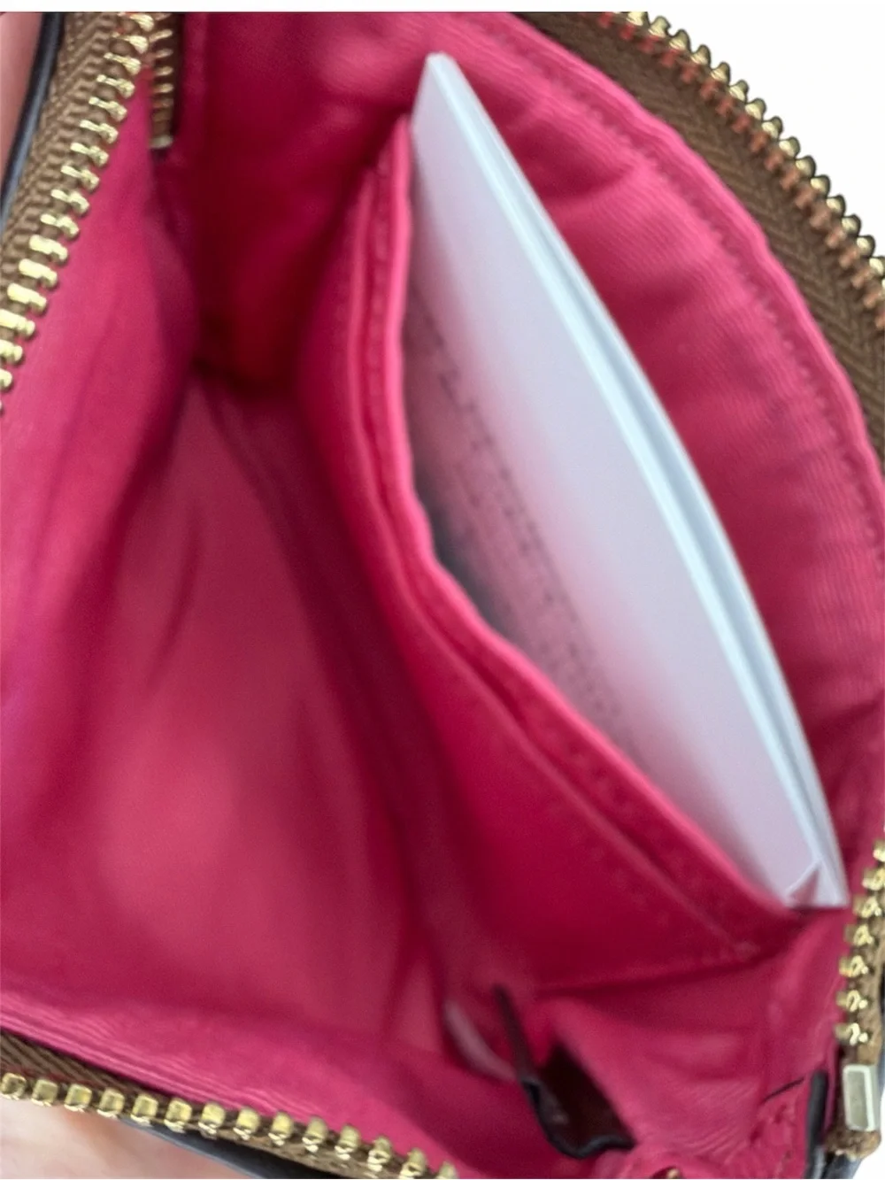 NWT COACH Small Corner Zip Wristlet Signature Khaki Saddle Strawberry Pink